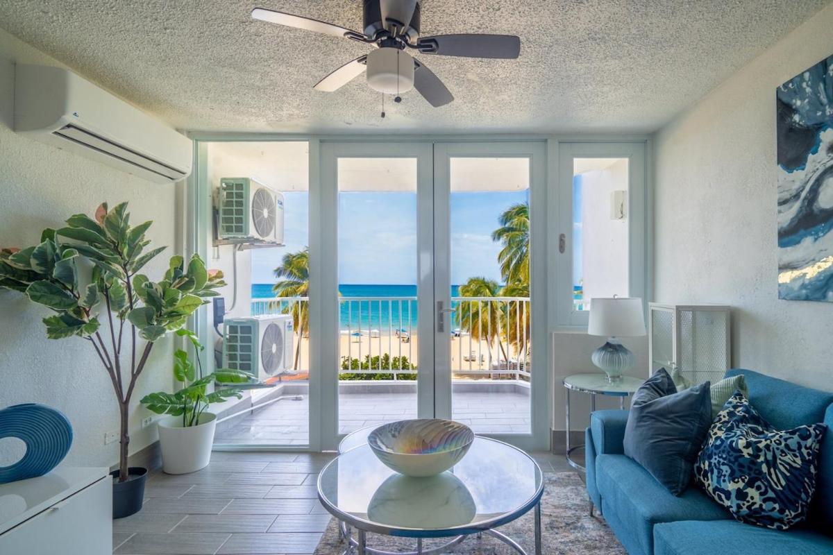 Sunset Paradise Cozy Beachfront Escape - Isla Verde San Juan Luaran gambar